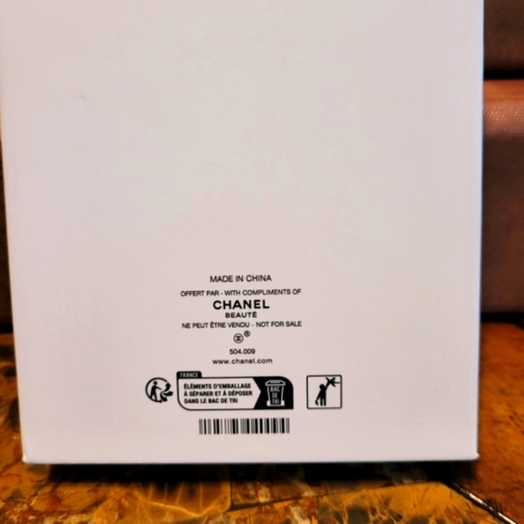 Chanel set of locks and keys - Picture 2 of 4